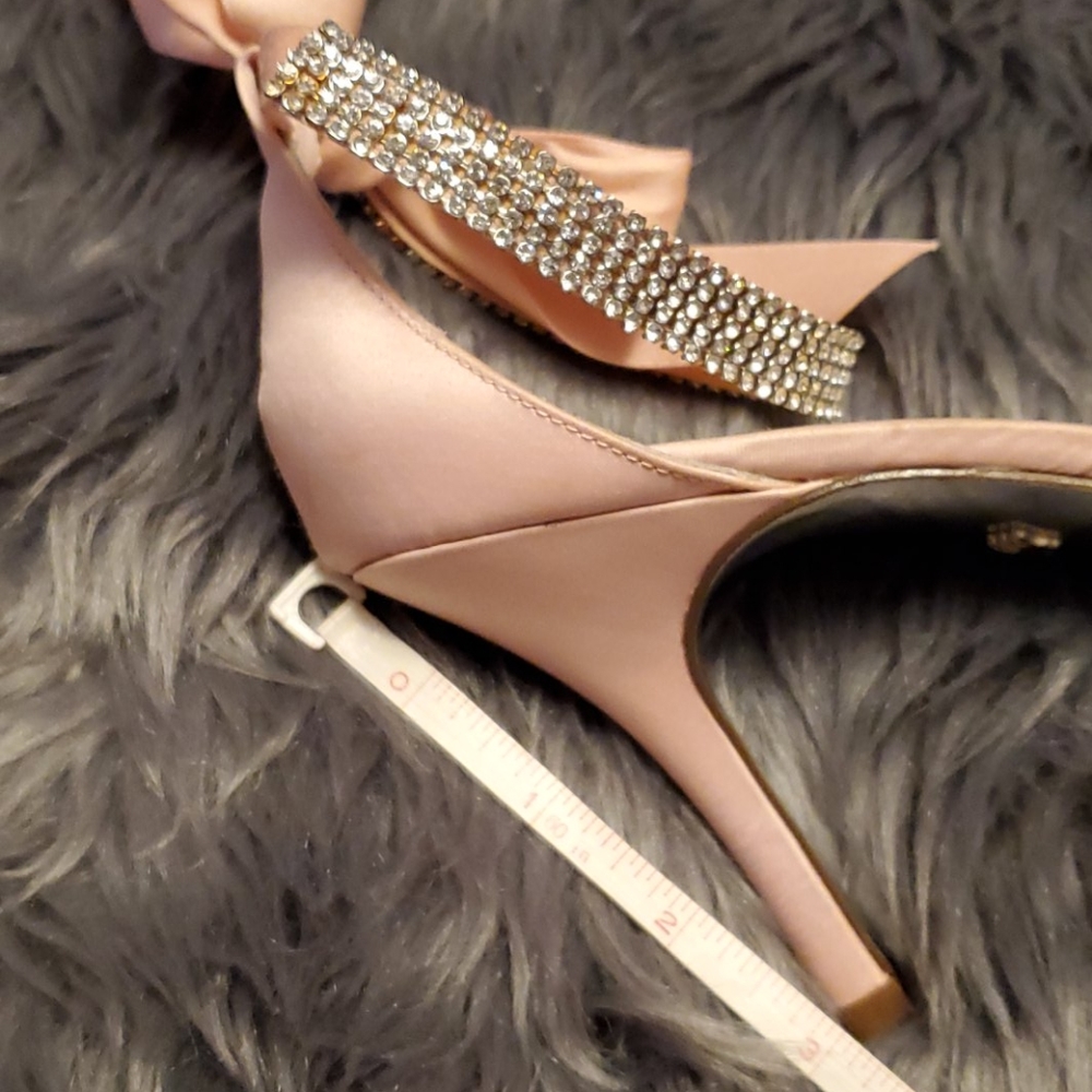 Shoe - Picture 5 of 5